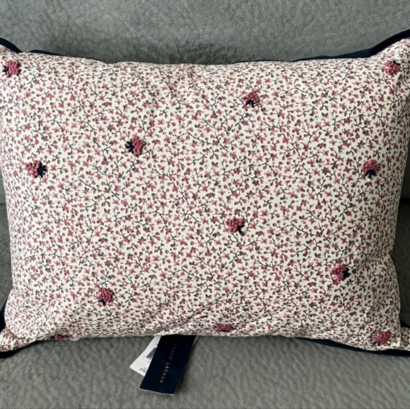 New Ralph Lauren Addison Maye Decorative Chic Cream Navy Floral Pillow 15x20 - Picture 1 of 8